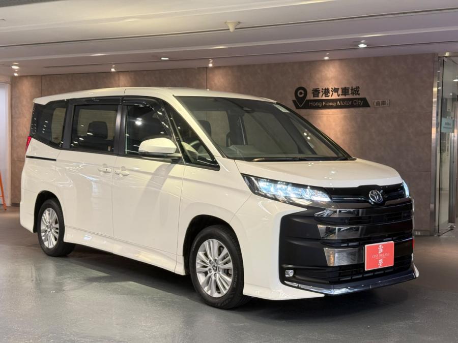 TOYOTA 豐田 NOAH 90 DELUXE